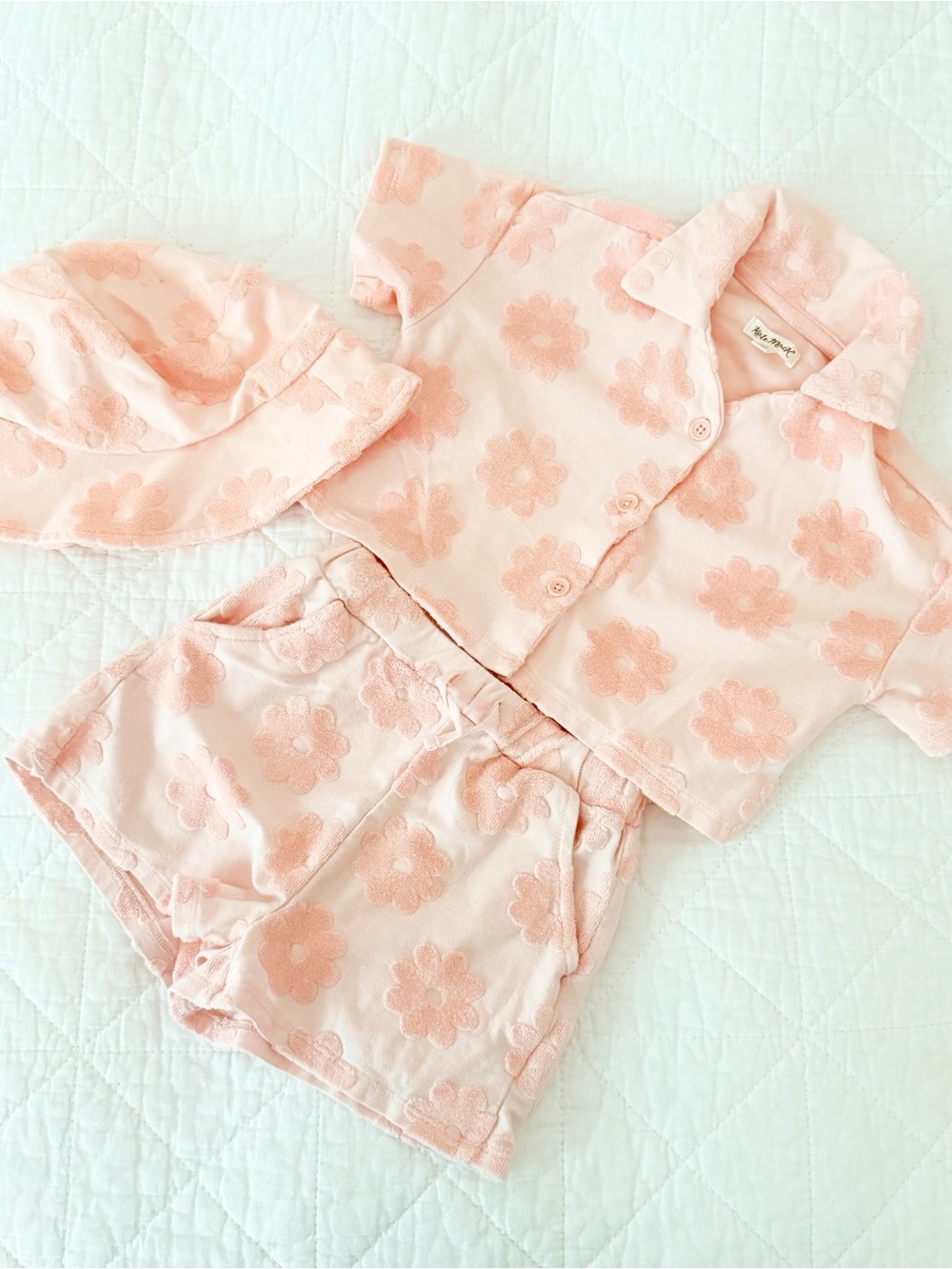 Kate Mack Kids 3T Light Pink Floral Short Set Matching Hat